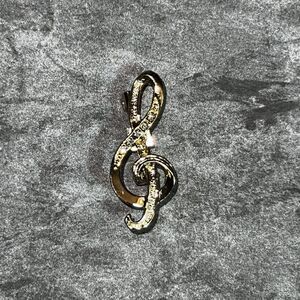 Vintage c1980 Pretty Gold-Tone Treble Clef Lapel Pin Brooch w/ 5 Faux Diamonds